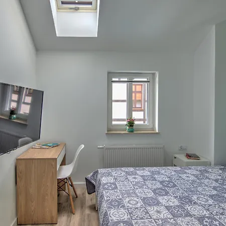 Apartman Perla *